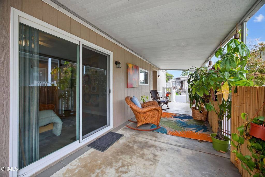 176 Chaucer Lane, Ventura, CA 93003