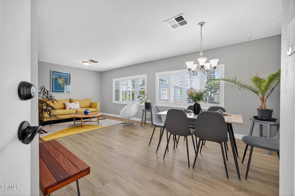 176 Chaucer Lane, Ventura, CA 93003