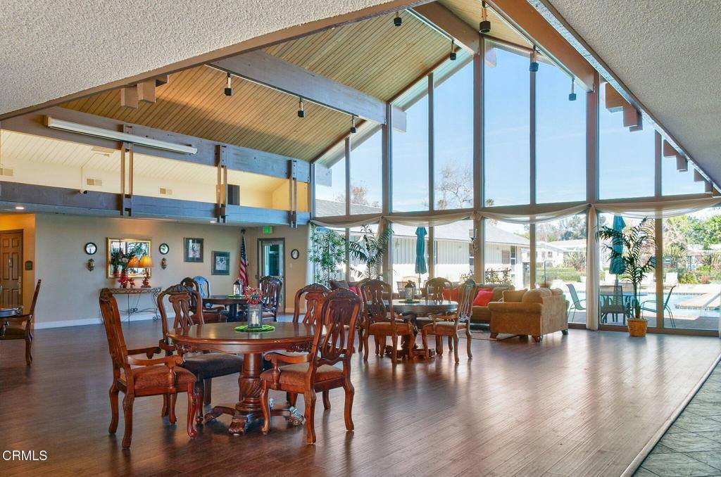 176 Chaucer Lane, Ventura, CA 93003