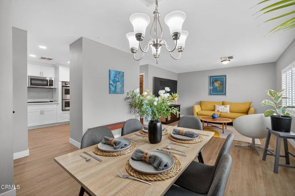 176 Chaucer Lane, Ventura, CA 93003