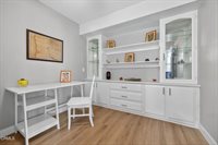 176 Chaucer Lane, Ventura, CA 93003