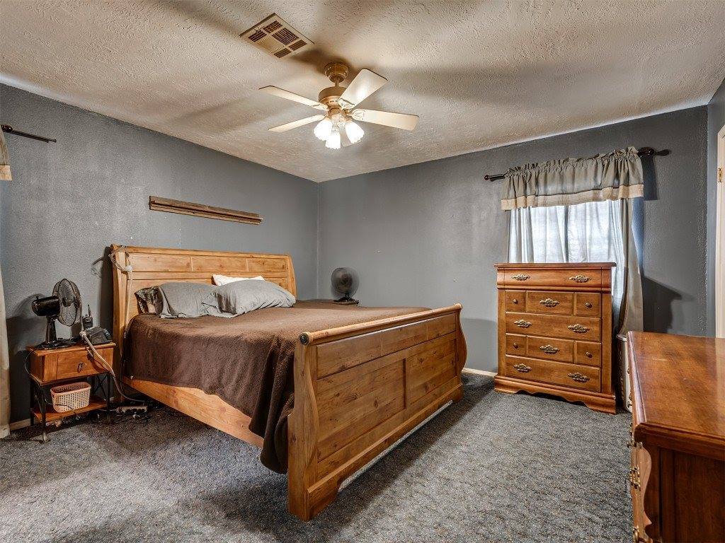 201 North 72nd Street, Noble, OK 73068