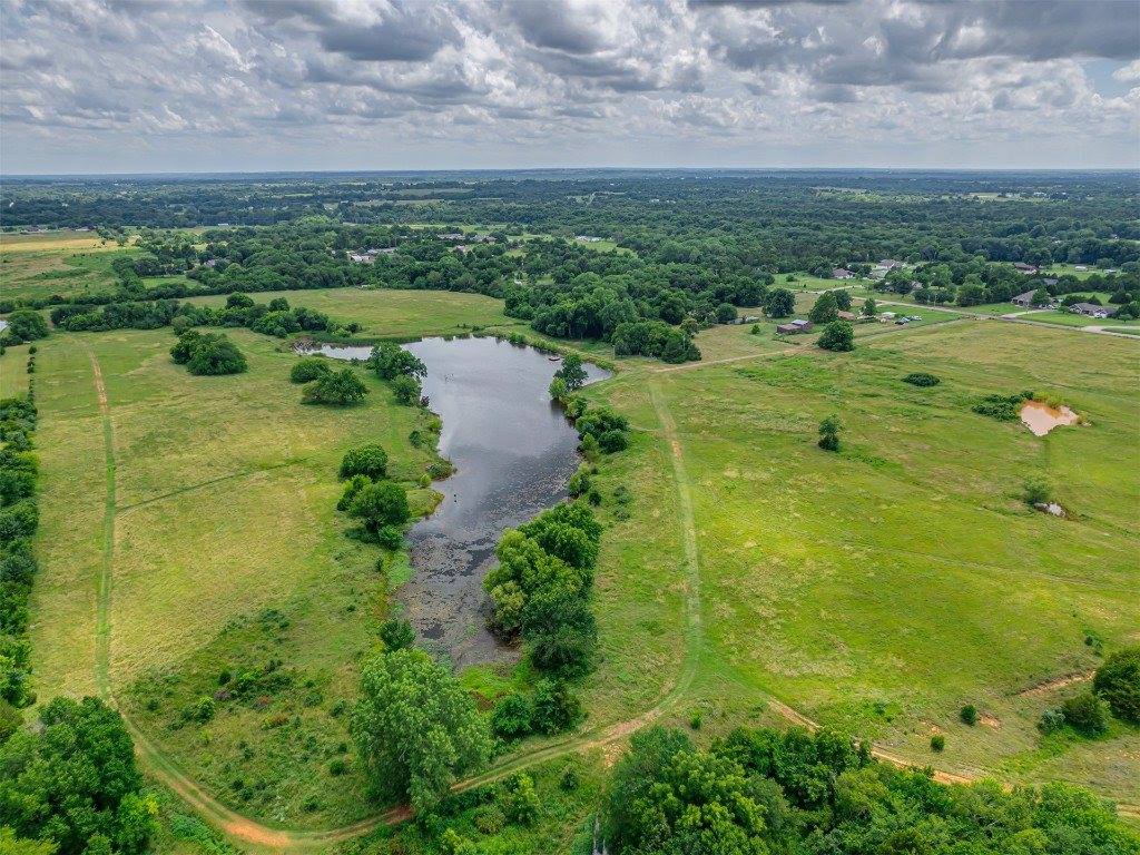 201 North 72nd Street, Noble, OK 73068