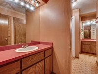 201 North 72nd Street, Noble, OK 73068