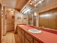 201 North 72nd Street, Noble, OK 73068