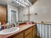 201 North 72nd Street, Noble, OK 73068