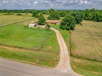 201 North 72nd Street, Noble, OK 73068