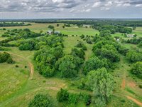 201 North 72nd Street, Noble, OK 73068