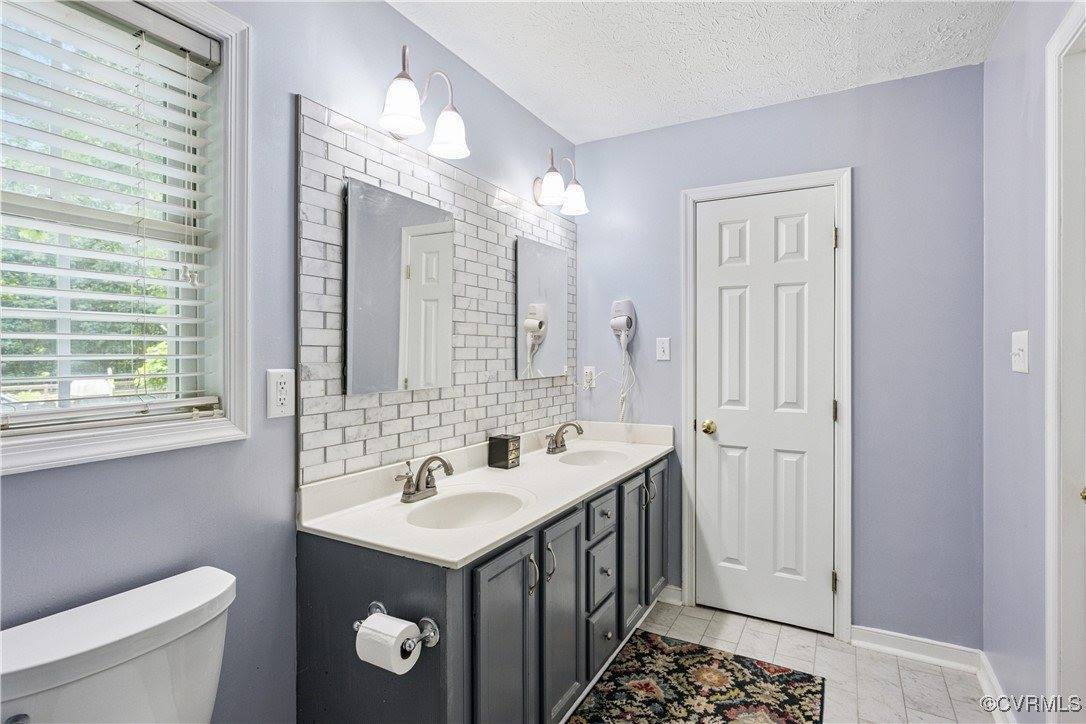 3826 Minitree Glen Drive, New Kent County, VA 23140