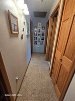 1615 NW Glacial Dr, Minot, ND 58703