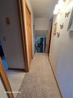 1615 NW Glacial Dr, Minot, ND 58703