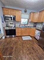 1615 NW Glacial Dr, Minot, ND 58703