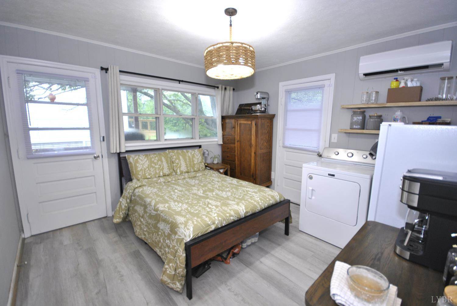 1021 Piedmont Street, Bedford, VA 24523