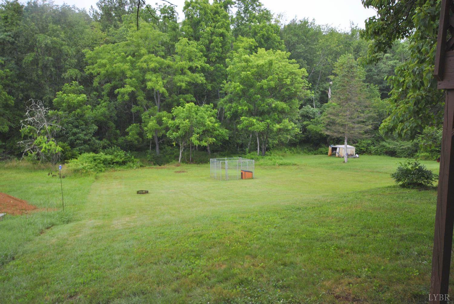 1021 Piedmont Street, Bedford, VA 24523