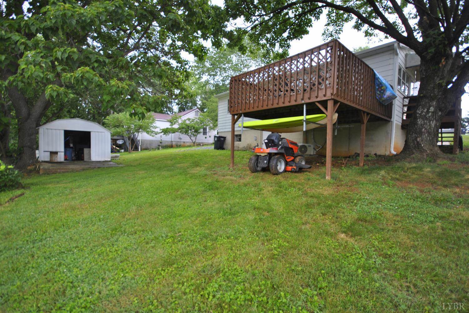 1021 Piedmont Street, Bedford, VA 24523