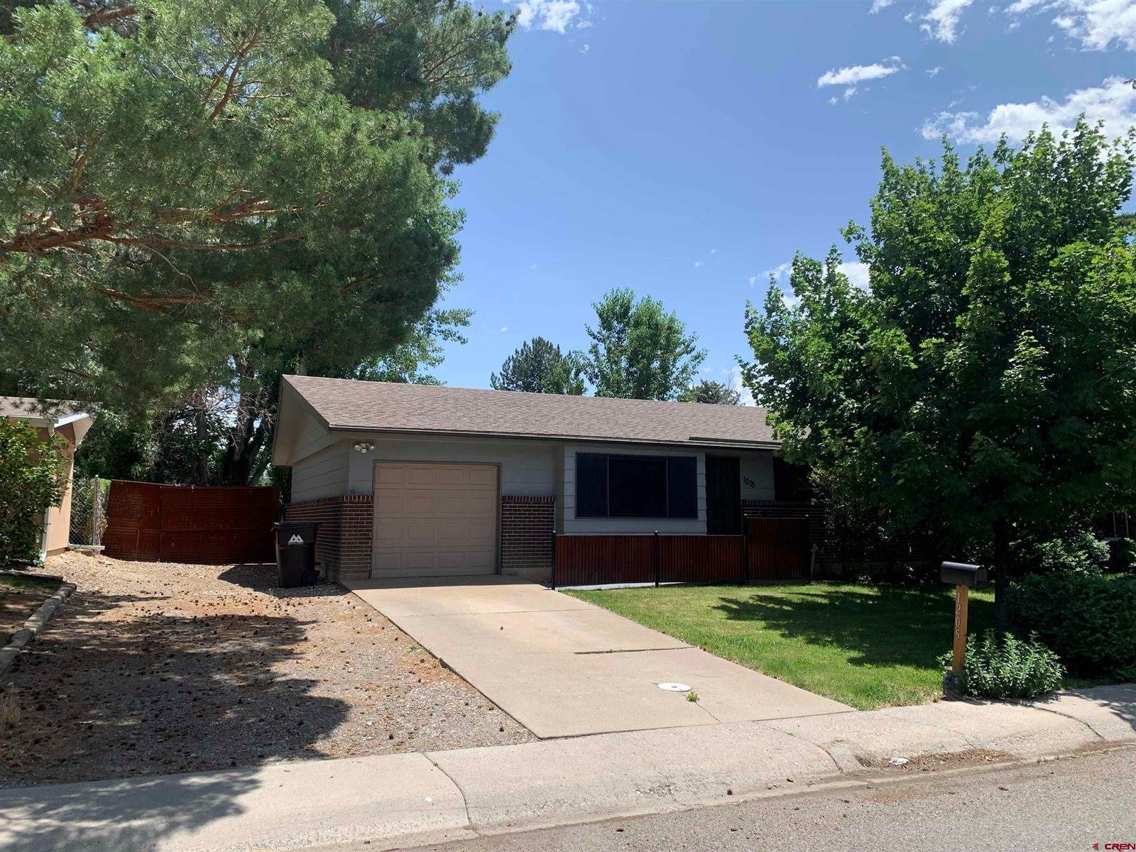 1205 Dover Road, Montrose, CO 81401