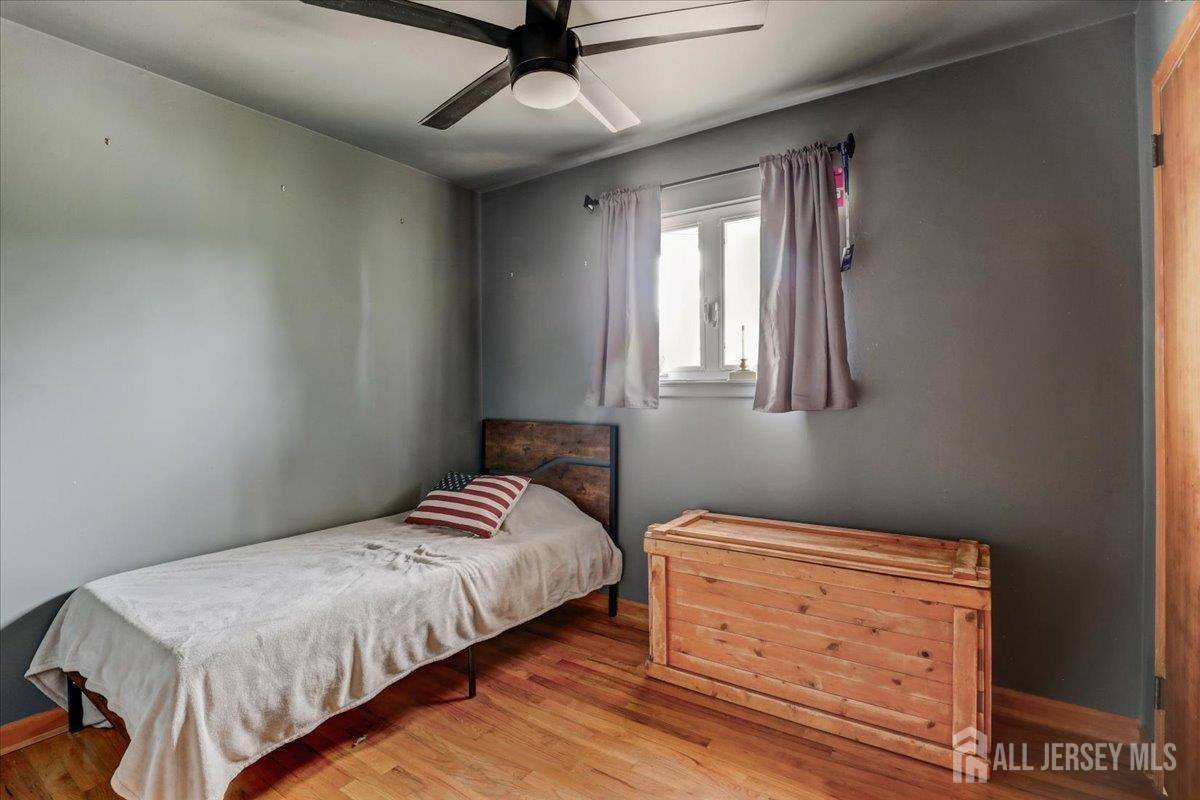 12 Euclid Road, South Amboy, NJ 08879