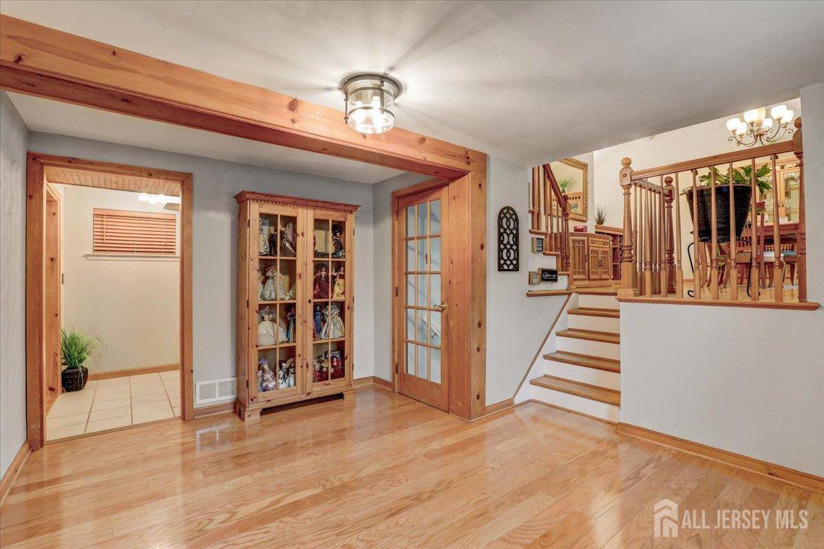 12 Euclid Road, South Amboy, NJ 08879