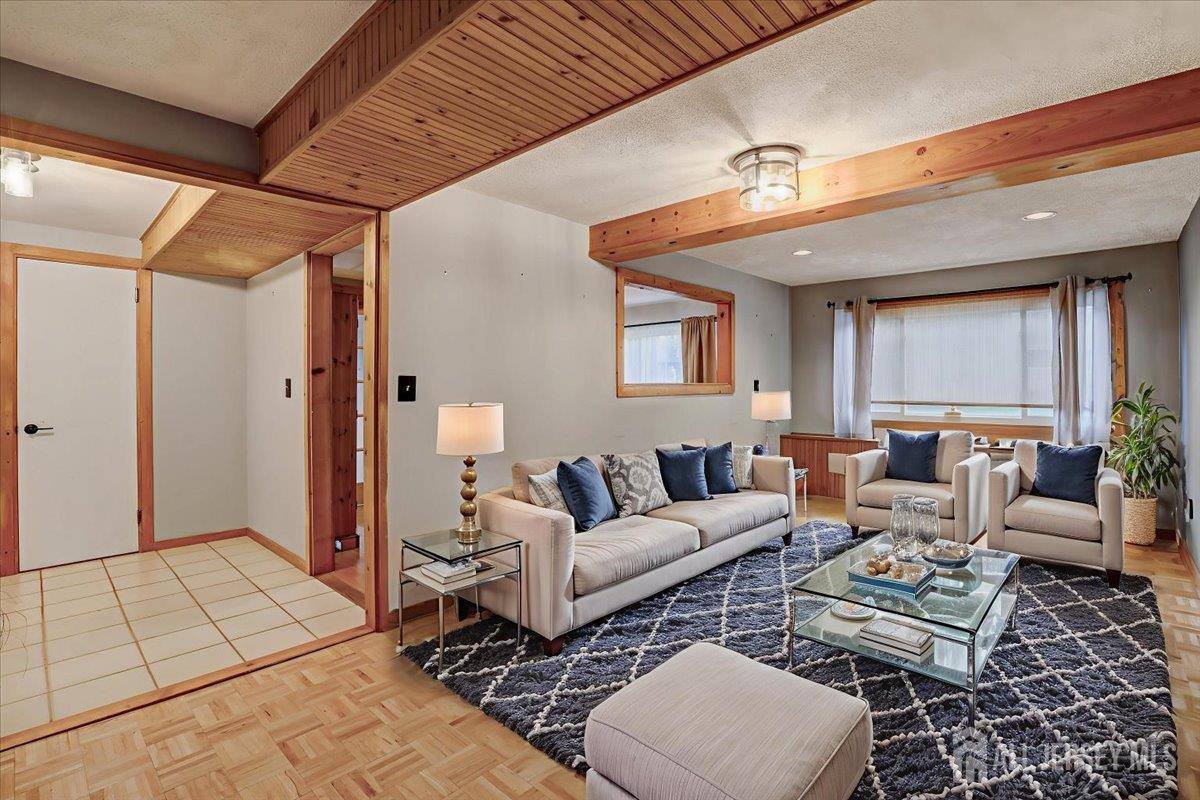 12 Euclid Road, South Amboy, NJ 08879