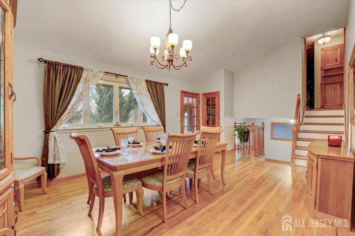 12 Euclid Road, South Amboy, NJ 08879