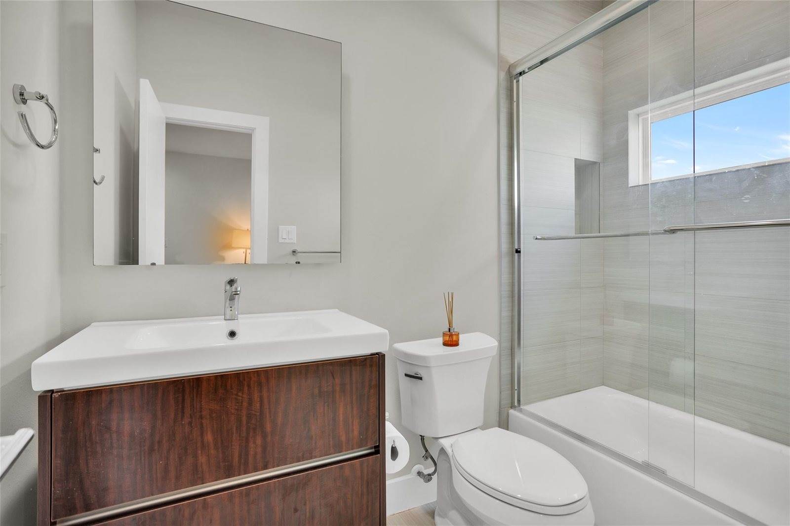 2209 Padron Place, Houston, TX 77091