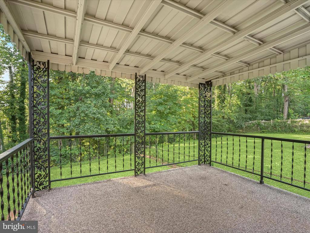 14460 Del Mar Drive, Woodbridge, VA 22193