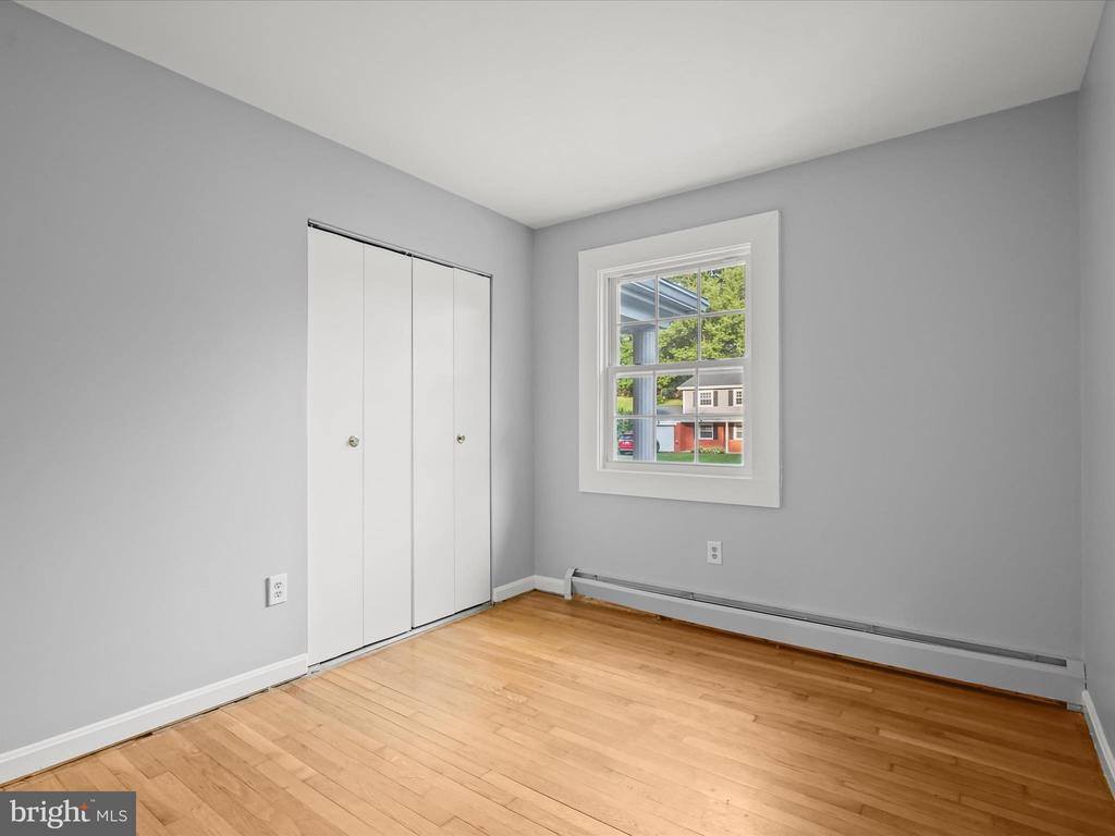 14460 Del Mar Drive, Woodbridge, VA 22193