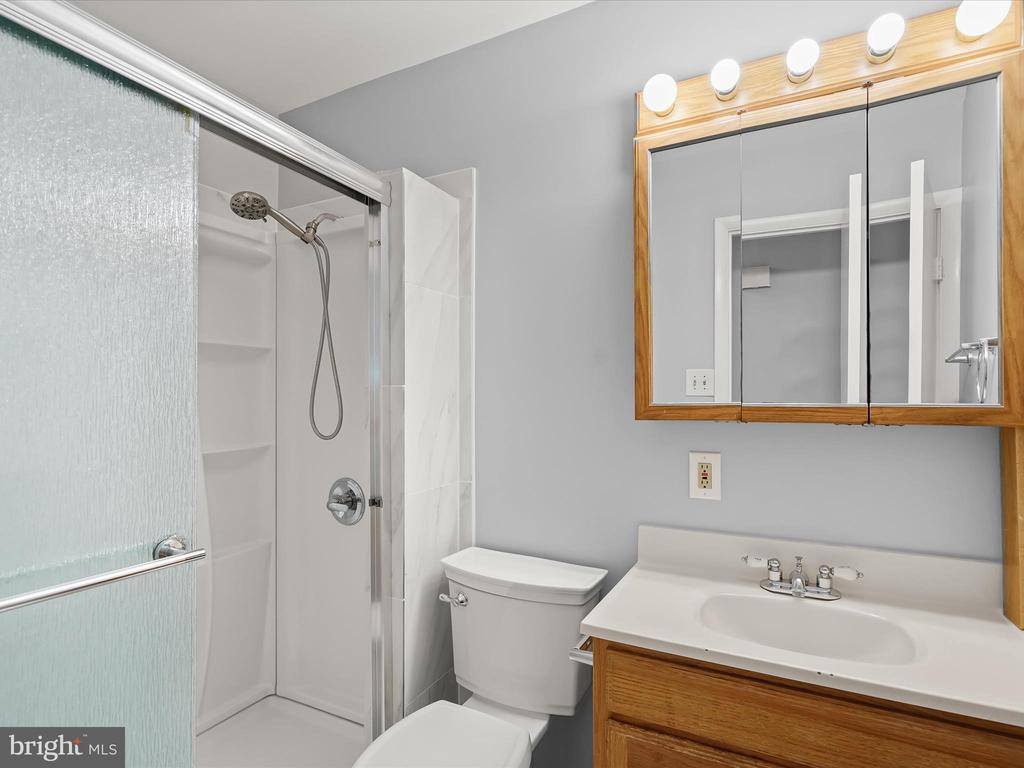 14460 Del Mar Drive, Woodbridge, VA 22193