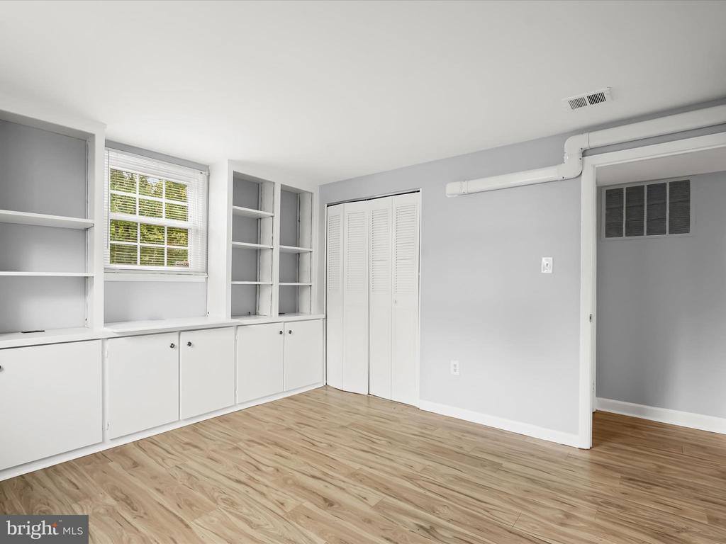 14460 Del Mar Drive, Woodbridge, VA 22193