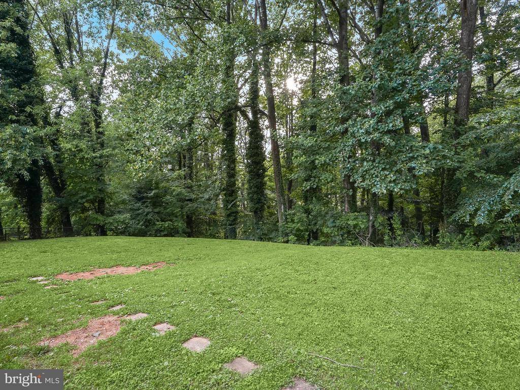 14460 Del Mar Drive, Woodbridge, VA 22193