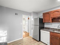 14460 Del Mar Drive, Woodbridge, VA 22193