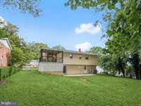 14460 Del Mar Drive, Woodbridge, VA 22193