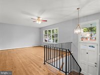 14460 Del Mar Drive, Woodbridge, VA 22193