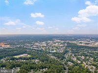 14460 Del Mar Drive, Woodbridge, VA 22193