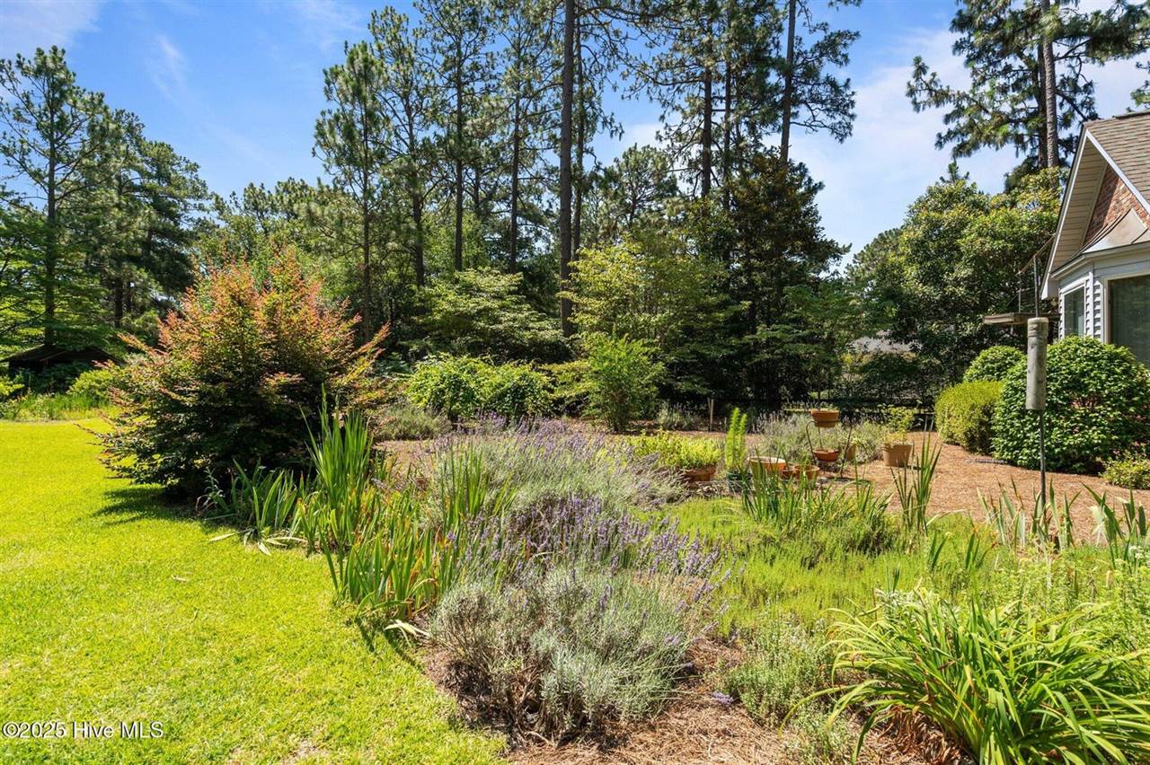 15 Magnolia Avenue, Pinehurst, NC 28374