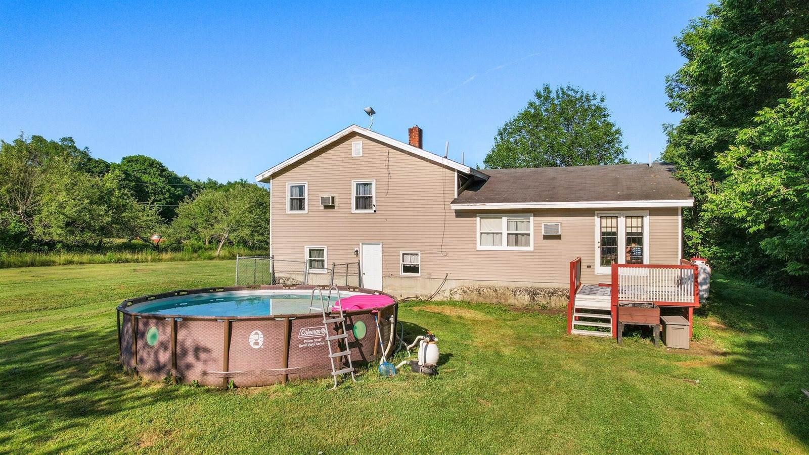 40 Whitten Road, Burnham, ME 04922