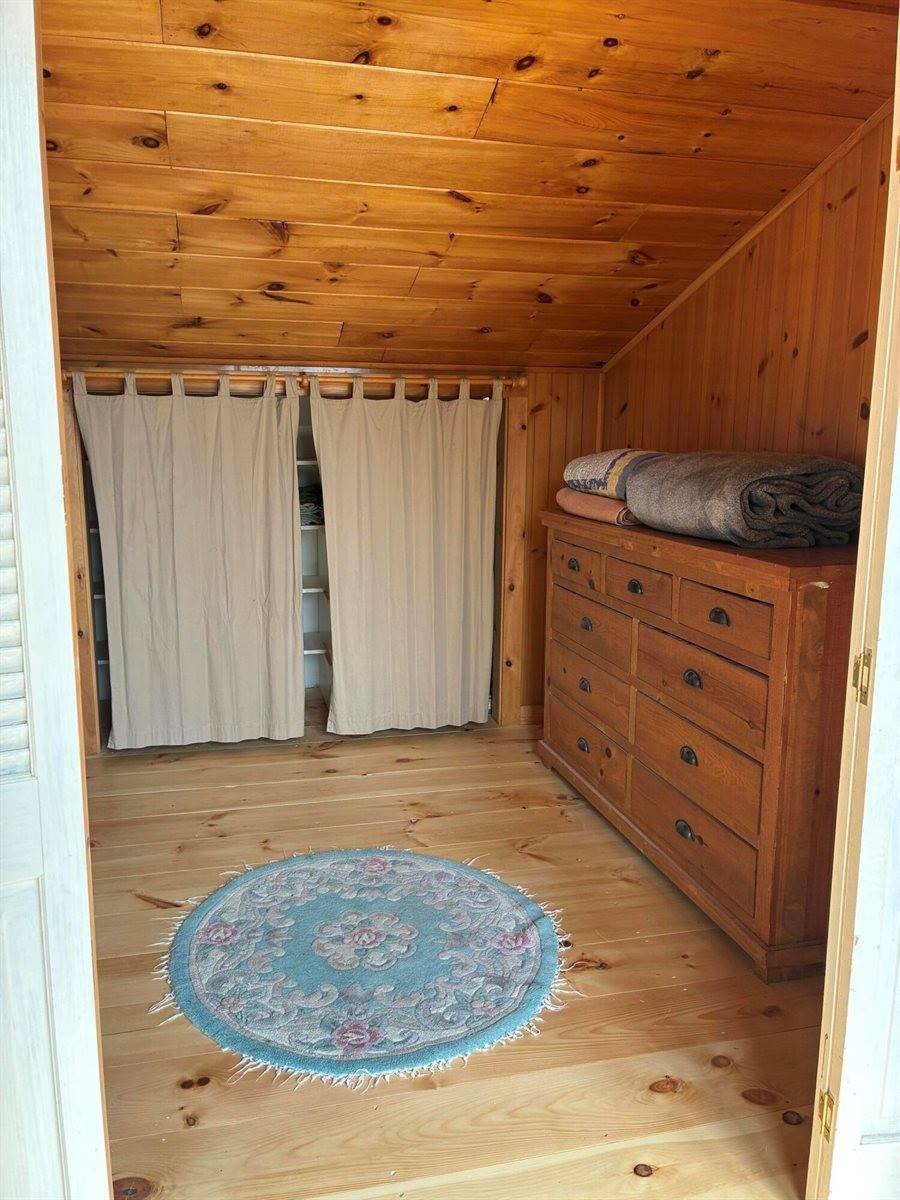 20 Monument Road, Abbot, ME 04406