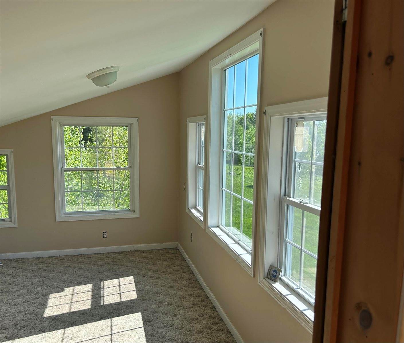 20 Monument Road, Abbot, ME 04406