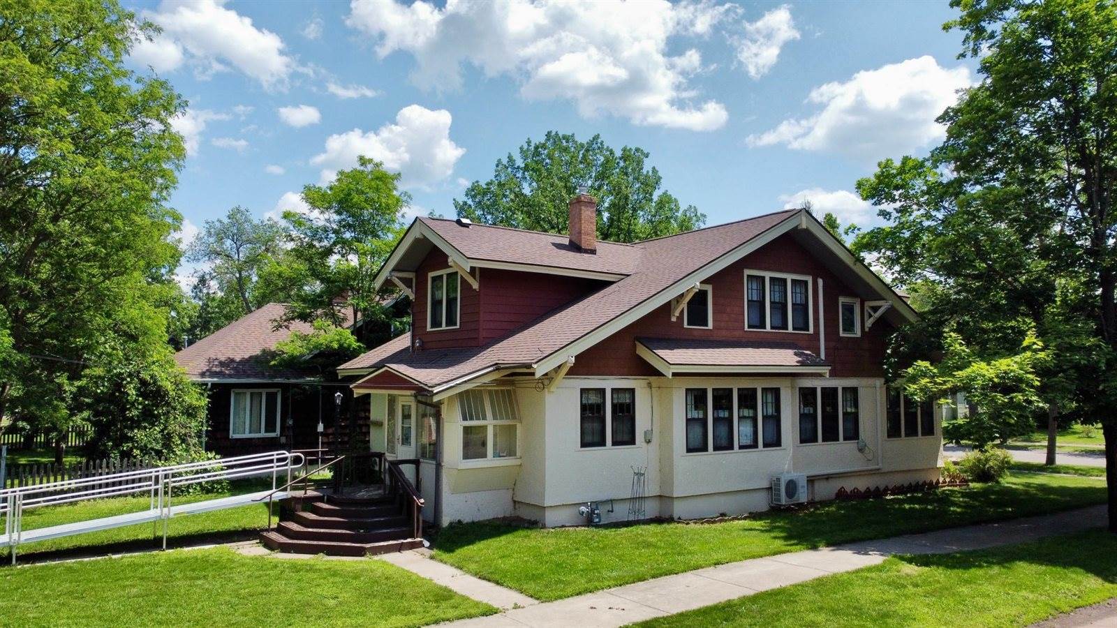 221 3rd Street, Moose Lake, MN 55767