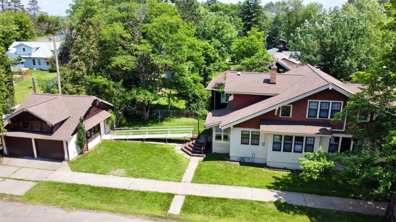 221 3rd Street, Moose Lake, MN 55767