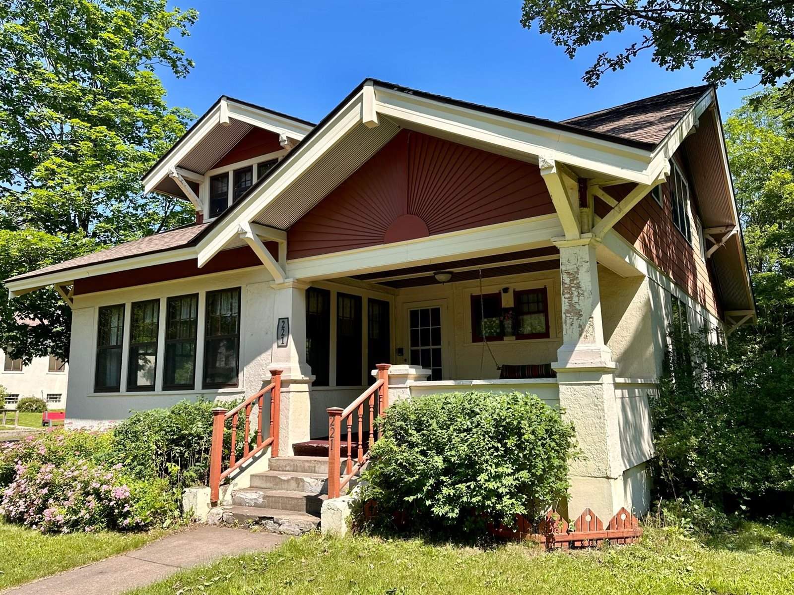 221 3rd Street, Moose Lake, MN 55767