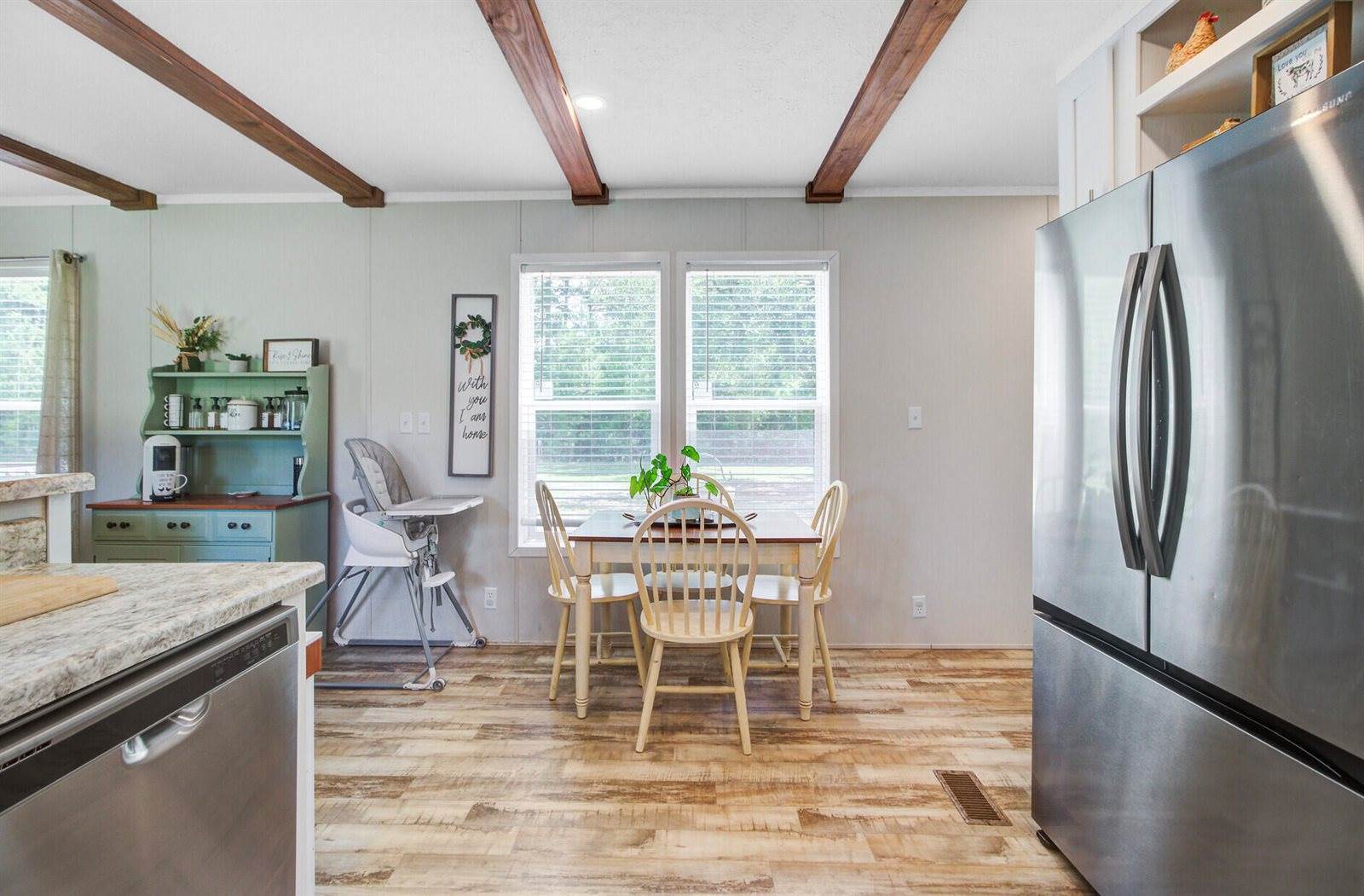 158 Brant Acres Lane, Bonneau, SC 29431