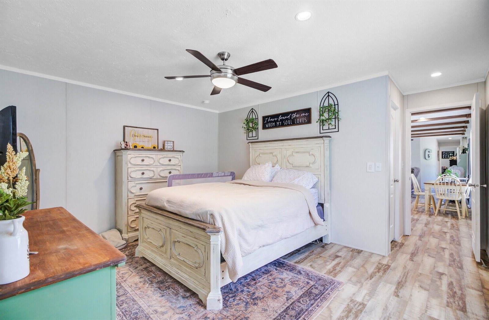 158 Brant Acres Lane, Bonneau, SC 29431