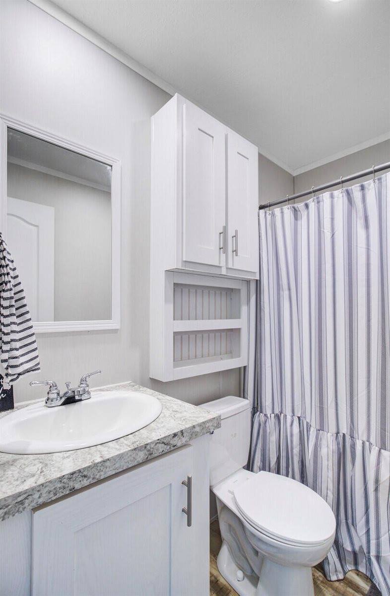 158 Brant Acres Lane, Bonneau, SC 29431