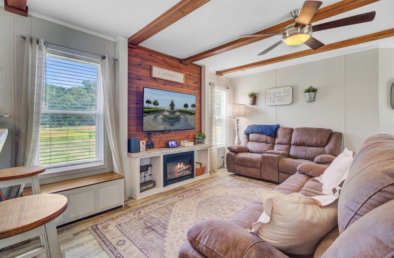 158 Brant Acres Lane, Bonneau, SC 29431