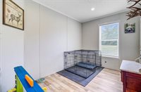 158 Brant Acres Lane, Bonneau, SC 29431