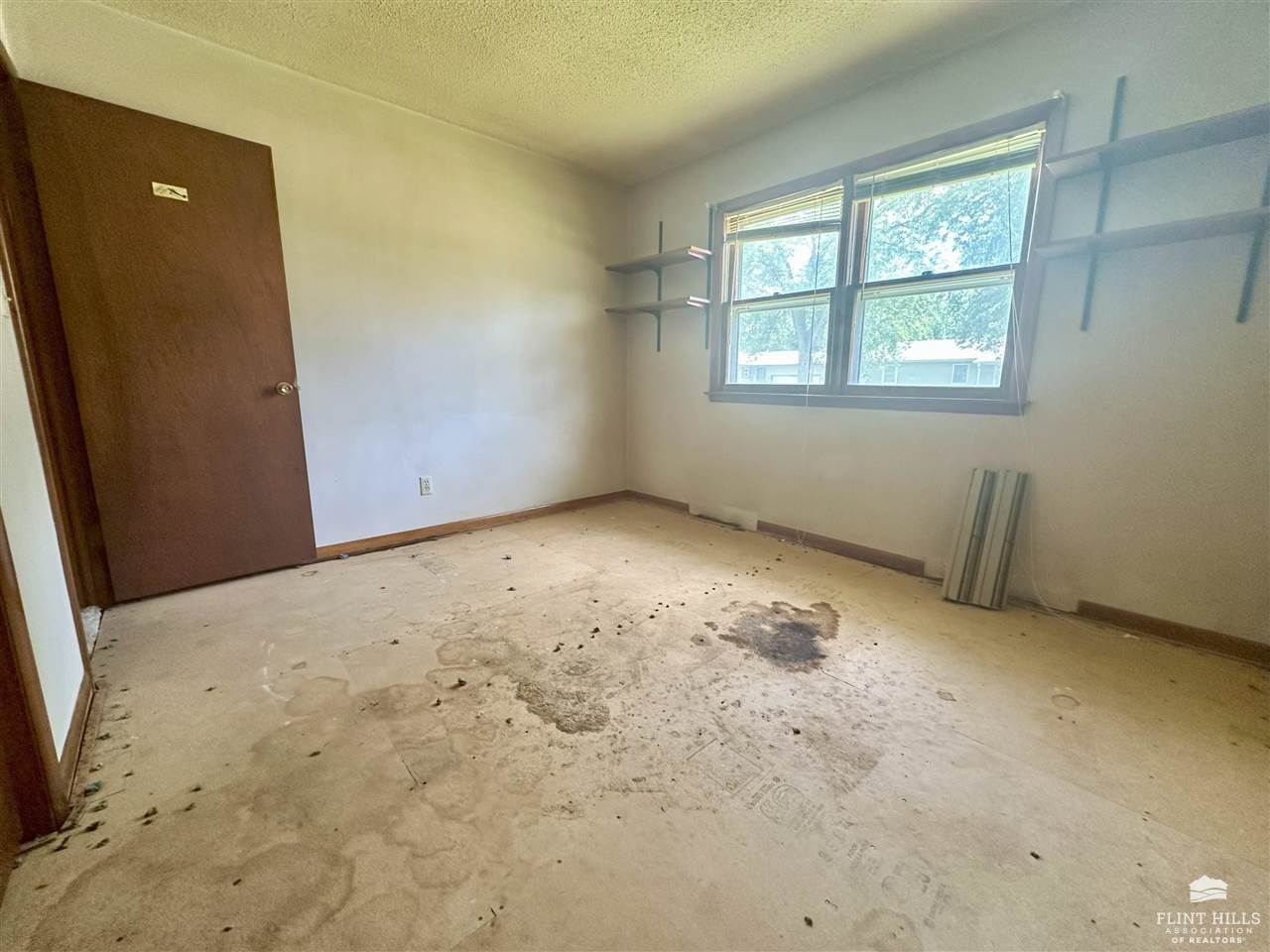 613 Woodland Drive, Washington, KS 66968