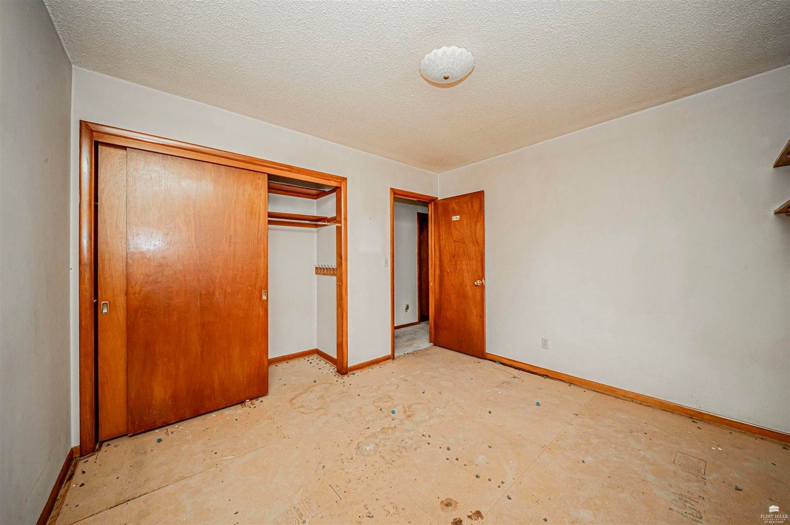 613 Woodland Drive, Washington, KS 66968