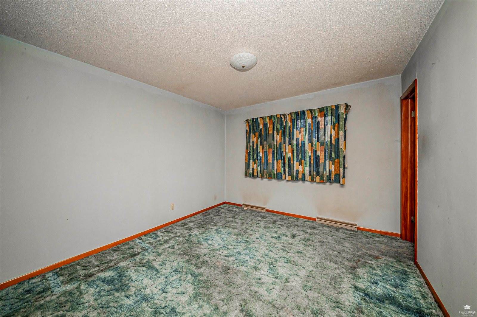 613 Woodland Drive, Washington, KS 66968