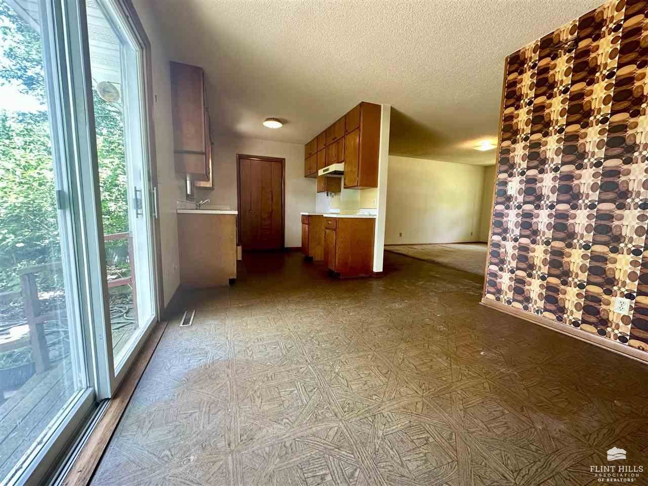 613 Woodland Drive, Washington, KS 66968